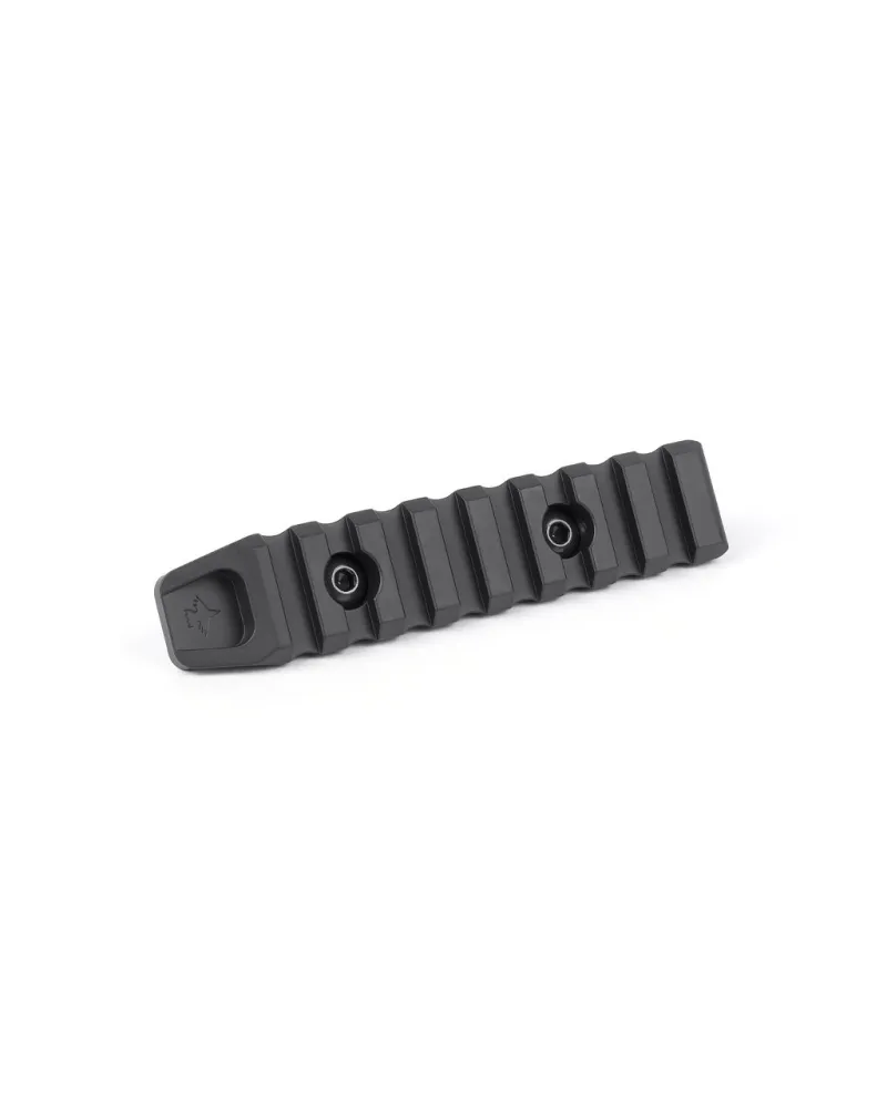 Szyna Picatinny 8 slot. montowana na M-LOK Szyna Picatinny 8 slot. montowana na M-LOK